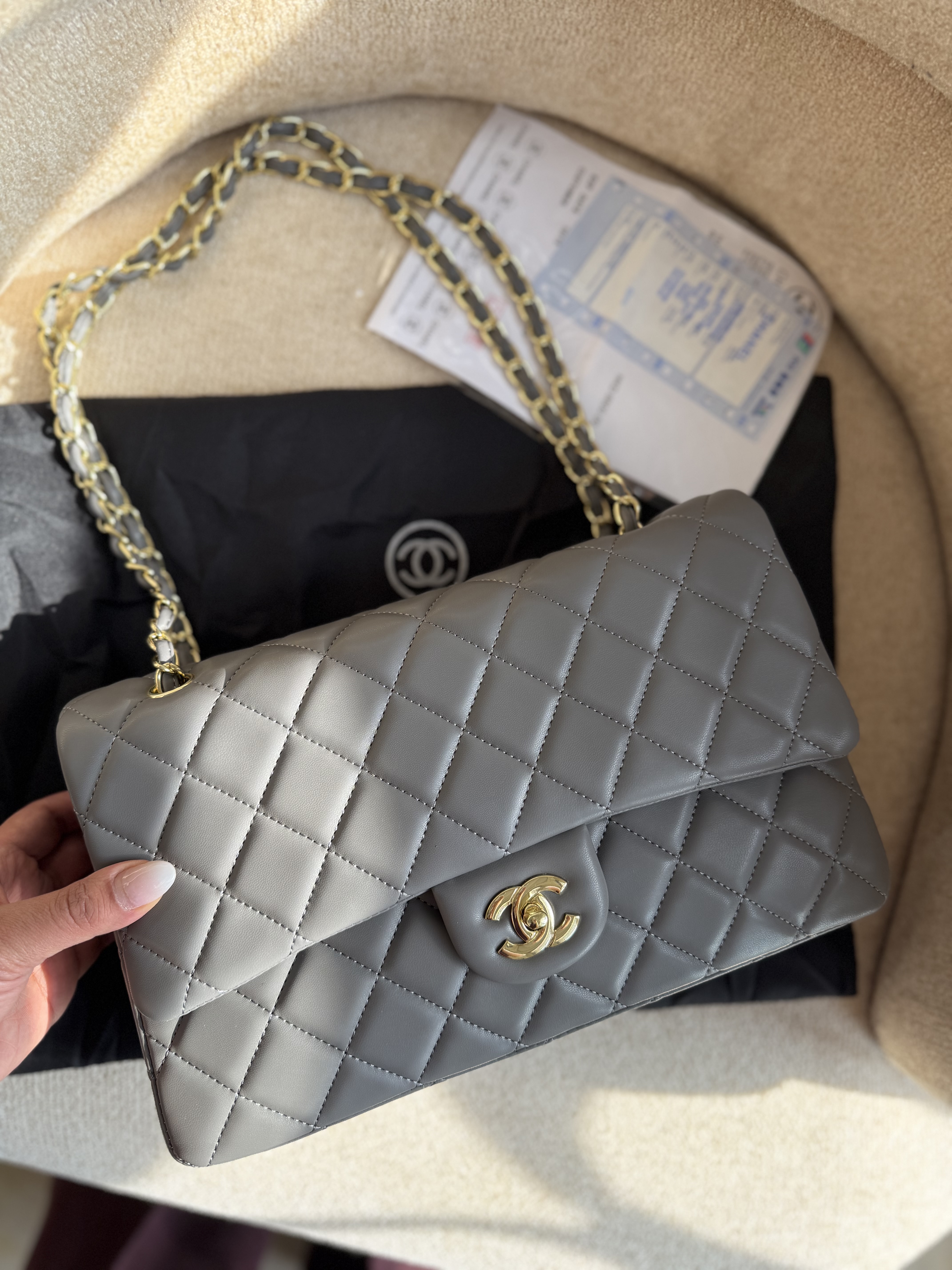 تصویر کیف زنانه کلاسیک برند شنل CHANEL